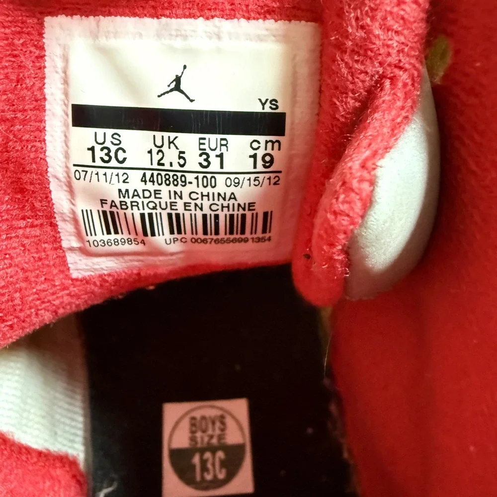 Jordan 5 Retro Fire Red 2012 White Black Red Kids Shoes 440889-100 Size 13C